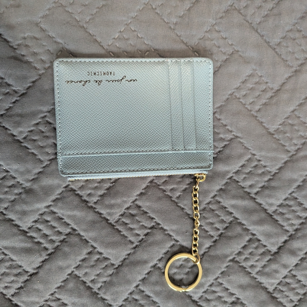 Elegant Blue Card Holder with Gold Chain